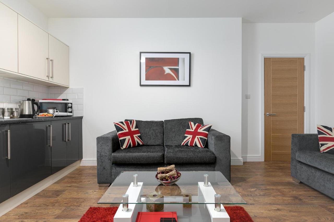 Kvm - City Apartment 9 - Contractors - Town Centre By Kvm Stays Πήτερμπορο Εξωτερικό φωτογραφία